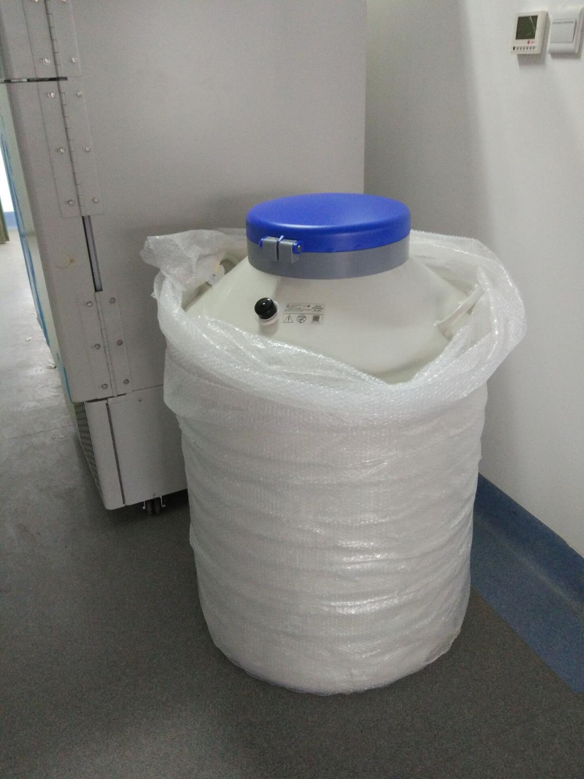 成都金凤液氮罐YDS-65-216加配锁盖